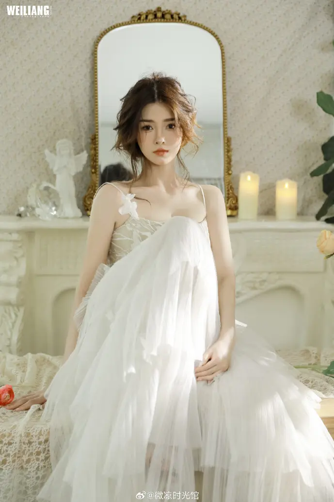 手机交易与PC交易收益对比图